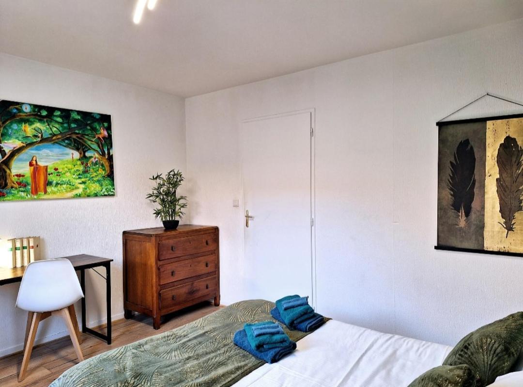 Appartement Cosy Proche Gare - Fibre Optique Et Parking Angoulême Exterior foto