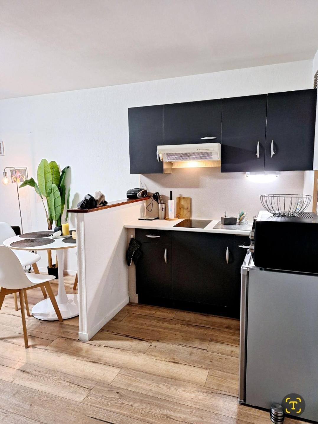 Appartement Cosy Proche Gare - Fibre Optique Et Parking Angoulême Exterior foto